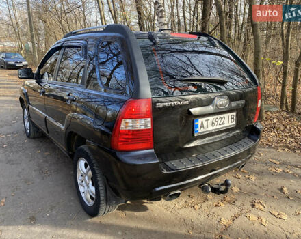Черный Киа Sportage, объемом двигателя 1.99 л и пробегом 350 тыс. км за 8400 $, фото 4 на Automoto.ua