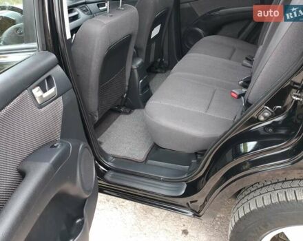 Чорний Кіа Sportage, об'ємом двигуна 2 л та пробігом 150 тис. км за 7000 $, фото 33 на Automoto.ua