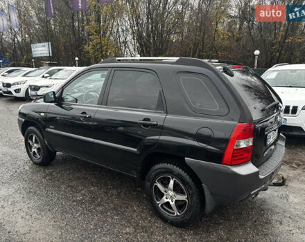 Чорний Кіа Sportage, об'ємом двигуна 2 л та пробігом 250 тис. км за 8300 $, фото 3 на Automoto.ua