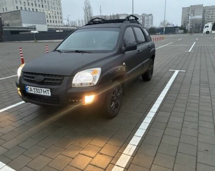 Черный Киа Sportage, объемом двигателя 2 л и пробегом 322 тыс. км за 7000 $, фото 1 на Automoto.ua