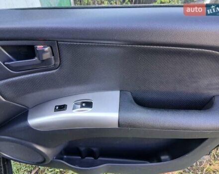 Черный Киа Sportage, объемом двигателя 1.99 л и пробегом 281 тыс. км за 6800 $, фото 9 на Automoto.ua