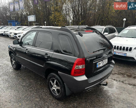 Чорний Кіа Sportage, об'ємом двигуна 2 л та пробігом 250 тис. км за 8300 $, фото 4 на Automoto.ua