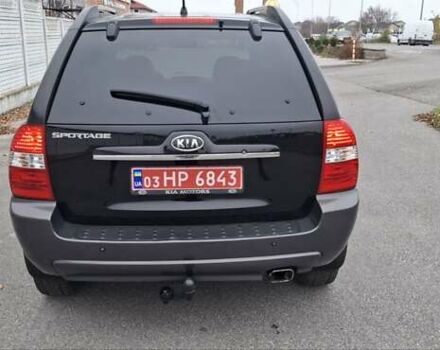 Черный Киа Sportage, объемом двигателя 2 л и пробегом 170 тыс. км за 8700 $, фото 8 на Automoto.ua