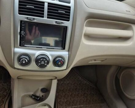 Черный Киа Sportage, объемом двигателя 2 л и пробегом 226 тыс. км за 7500 $, фото 12 на Automoto.ua