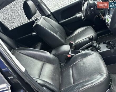 Черный Киа Sportage, объемом двигателя 2 л и пробегом 240 тыс. км за 7650 $, фото 75 на Automoto.ua