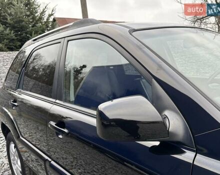 Черный Киа Sportage, объемом двигателя 2 л и пробегом 240 тыс. км за 7650 $, фото 17 на Automoto.ua