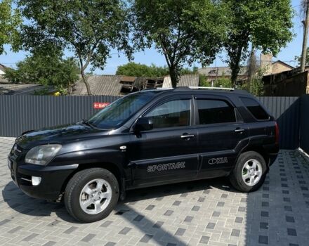 Черный Киа Sportage, объемом двигателя 2 л и пробегом 280 тыс. км за 7499 $, фото 2 на Automoto.ua