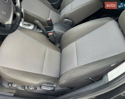Чорний Кіа Sportage, об'ємом двигуна 1.99 л та пробігом 192 тис. км за 9500 $, фото 8 на Automoto.ua