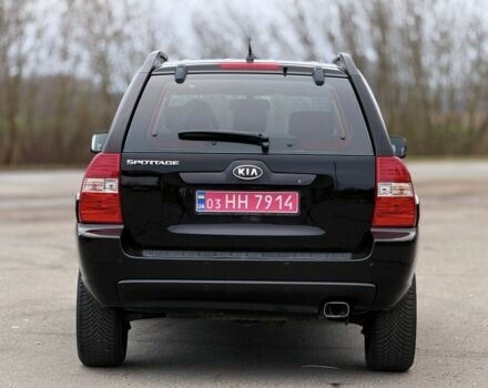 Черный Киа Sportage, объемом двигателя 2 л и пробегом 213 тыс. км за 8600 $, фото 10 на Automoto.ua