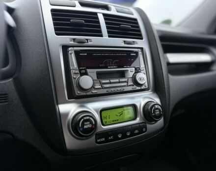 Черный Киа Sportage, объемом двигателя 2 л и пробегом 213 тыс. км за 8600 $, фото 20 на Automoto.ua