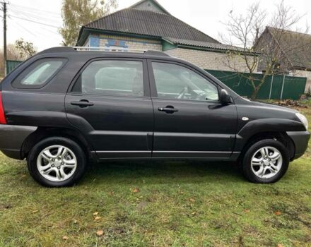 Черный Киа Sportage, объемом двигателя 2 л и пробегом 229 тыс. км за 4600 $, фото 4 на Automoto.ua