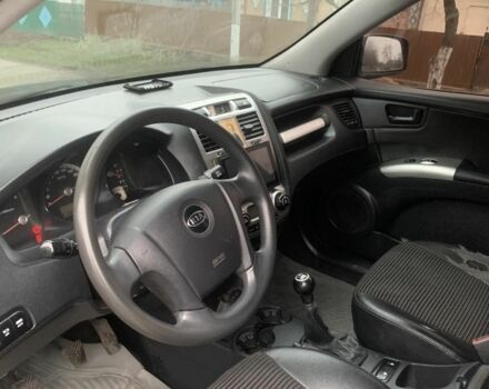 Черный Киа Sportage, объемом двигателя 2 л и пробегом 315 тыс. км за 6900 $, фото 4 на Automoto.ua