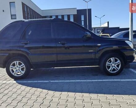 Черный Киа Sportage, объемом двигателя 1.98 л и пробегом 234 тыс. км за 8000 $, фото 1 на Automoto.ua