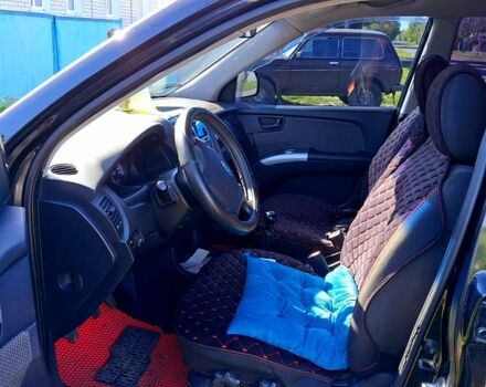 Черный Киа Sportage, объемом двигателя 2 л и пробегом 221 тыс. км за 8000 $, фото 1 на Automoto.ua