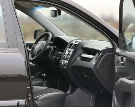 Черный Киа Sportage, объемом двигателя 2 л и пробегом 213 тыс. км за 8600 $, фото 19 на Automoto.ua