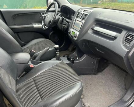 Чорний Кіа Sportage, об'ємом двигуна 2 л та пробігом 237 тис. км за 5100 $, фото 1 на Automoto.ua