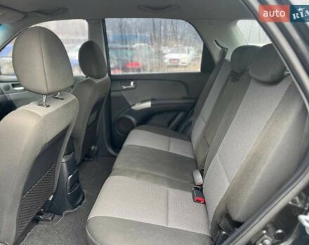 Черный Киа Sportage, объемом двигателя 1.98 л и пробегом 244 тыс. км за 8200 $, фото 9 на Automoto.ua
