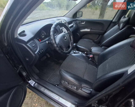 Черный Киа Sportage, объемом двигателя 2.7 л и пробегом 261 тыс. км за 8500 $, фото 8 на Automoto.ua