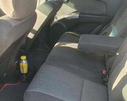 Чорний Кіа Sportage, об'ємом двигуна 2 л та пробігом 290 тис. км за 8200 $, фото 4 на Automoto.ua