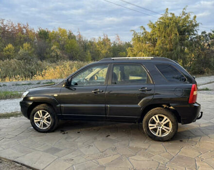 Чорний Кіа Sportage, об'ємом двигуна 1.99 л та пробігом 257 тис. км за 8500 $, фото 4 на Automoto.ua