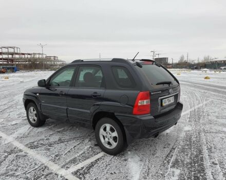 Чорний Кіа Sportage, об'ємом двигуна 2 л та пробігом 165 тис. км за 10299 $, фото 6 на Automoto.ua