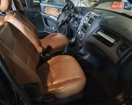 Кіа Sportage 2008 у Львові на Automoto.ua Чорний Кіа Sportage, об'ємом двигуна 1.98 л та пробігом 186 тис. км за 8200 $, фото 5 на Automoto.ua