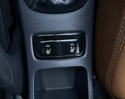 Чорний Кіа Sportage, об'ємом двигуна 2 л та пробігом 215 тис. км за 8600 $, фото 43 на Automoto.ua