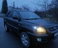 Чорний Кіа Sportage, об'ємом двигуна 2 л та пробігом 292 тис. км за 6999 $, фото 6 на Automoto.ua