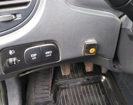 Чорний Кіа Sportage, об'ємом двигуна 2 л та пробігом 248 тис. км за 8600 $, фото 10 на Automoto.ua