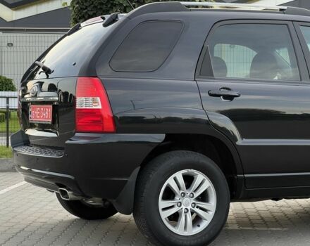 Черный Киа Sportage, объемом двигателя 2 л и пробегом 246 тыс. км за 7700 $, фото 6 на Automoto.ua