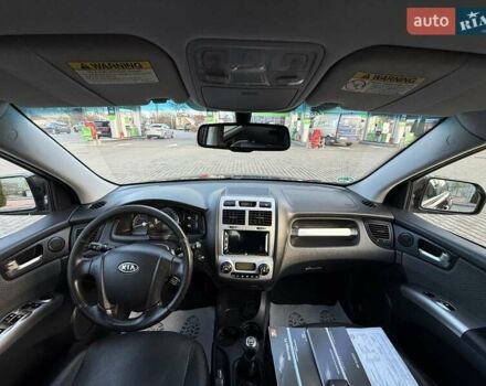Черный Киа Sportage, объемом двигателя 1.98 л и пробегом 192 тыс. км за 8650 $, фото 16 на Automoto.ua