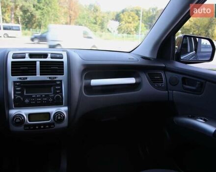 Кіа Sportage 2008 у Харкові на Automoto.ua Чорний Кіа Sportage, об'ємом двигуна 0 л та пробігом 266 тис. км за 7900 $, фото 12 на Automoto.ua