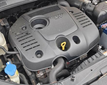 Черный Киа Sportage, объемом двигателя 2 л и пробегом 167 тыс. км за 9000 $, фото 6 на Automoto.ua