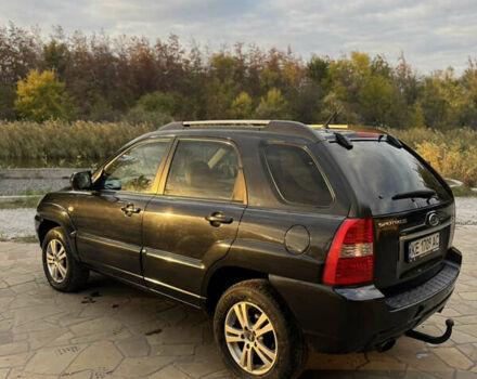 Черный Киа Sportage, объемом двигателя 2 л и пробегом 257 тыс. км за 10300 $, фото 6 на Automoto.ua
