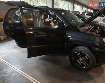 Кіа Sportage 2008 у Львові на Automoto.ua Чорний Кіа Sportage, об'ємом двигуна 1.98 л та пробігом 186 тис. км за 8200 $, фото 2 на Automoto.ua