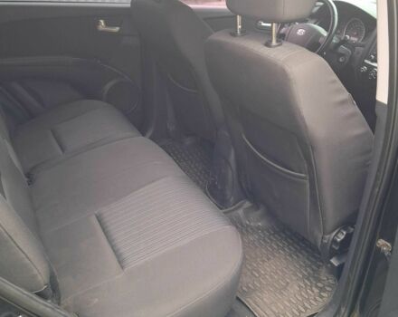 Черный Киа Sportage, объемом двигателя 2 л и пробегом 167 тыс. км за 9000 $, фото 9 на Automoto.ua