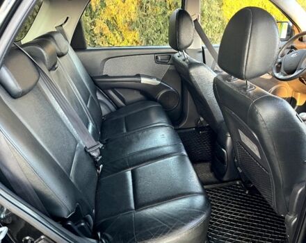 Черный Киа Sportage, объемом двигателя 2 л и пробегом 226 тыс. км за 8800 $, фото 4 на Automoto.ua