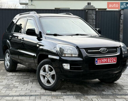 Чорний Кіа Sportage, об'ємом двигуна 2 л та пробігом 215 тис. км за 8600 $, фото 6 на Automoto.ua