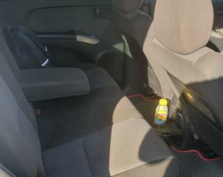 Чорний Кіа Sportage, об'ємом двигуна 2 л та пробігом 290 тис. км за 8200 $, фото 2 на Automoto.ua