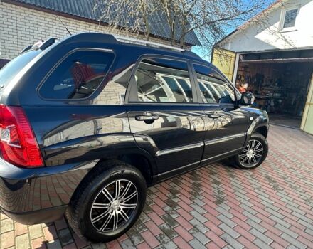 Черный Киа Sportage, объемом двигателя 2 л и пробегом 195 тыс. км за 9000 $, фото 2 на Automoto.ua