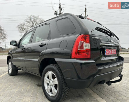 Черный Киа Sportage, объемом двигателя 2 л и пробегом 157 тыс. км за 8999 $, фото 15 на Automoto.ua