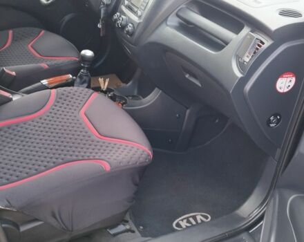 Черный Киа Sportage, объемом двигателя 2 л и пробегом 245 тыс. км за 8000 $, фото 7 на Automoto.ua