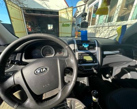 Черный Киа Sportage, объемом двигателя 2 л и пробегом 195 тыс. км за 9000 $, фото 5 на Automoto.ua