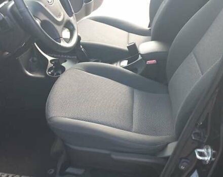 Чорний Кіа Sportage, об'ємом двигуна 2 л та пробігом 167 тис. км за 8999 $, фото 19 на Automoto.ua
