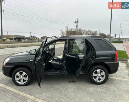 Черный Киа Sportage, объемом двигателя 2 л и пробегом 157 тыс. км за 8999 $, фото 32 на Automoto.ua