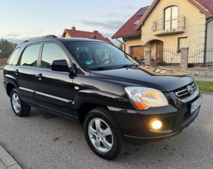 Черный Киа Sportage, объемом двигателя 2 л и пробегом 318 тыс. км за 2500 $, фото 1 на Automoto.ua