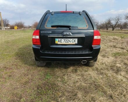 Чорний Кіа Sportage, об'ємом двигуна 2 л та пробігом 184 тис. км за 8699 $, фото 7 на Automoto.ua