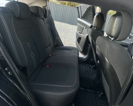 Черный Киа Sportage, объемом двигателя 2 л и пробегом 204 тыс. км за 12500 $, фото 7 на Automoto.ua