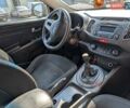 Чорний Кіа Sportage, об'ємом двигуна 2 л та пробігом 271 тис. км за 10500 $, фото 6 на Automoto.ua