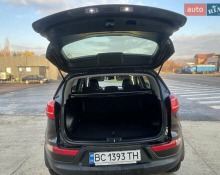 Черный Киа Sportage, объемом двигателя 2 л и пробегом 244 тыс. км за 13900 $, фото 7 на Automoto.ua